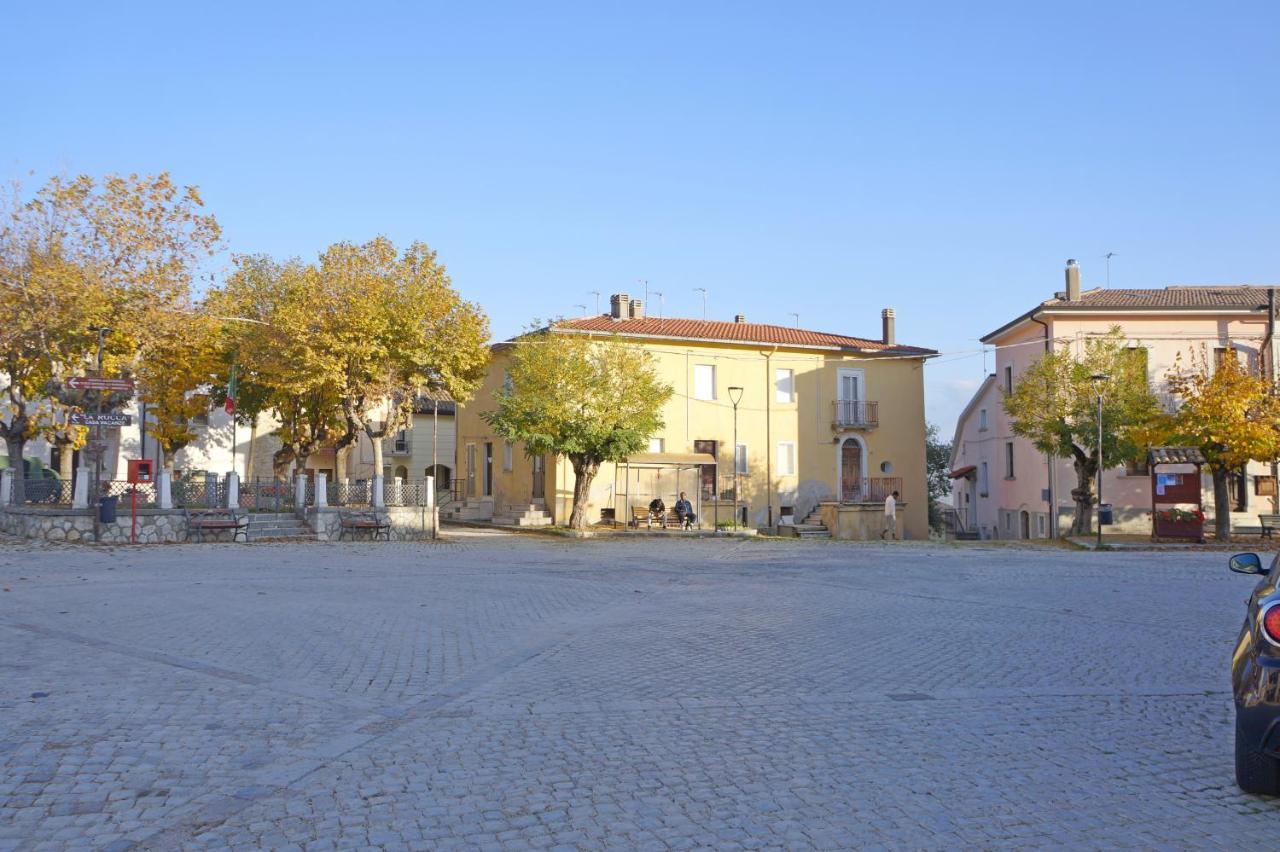 La Casa Di Rocca Apartment Castel Di Sangro Exterior foto