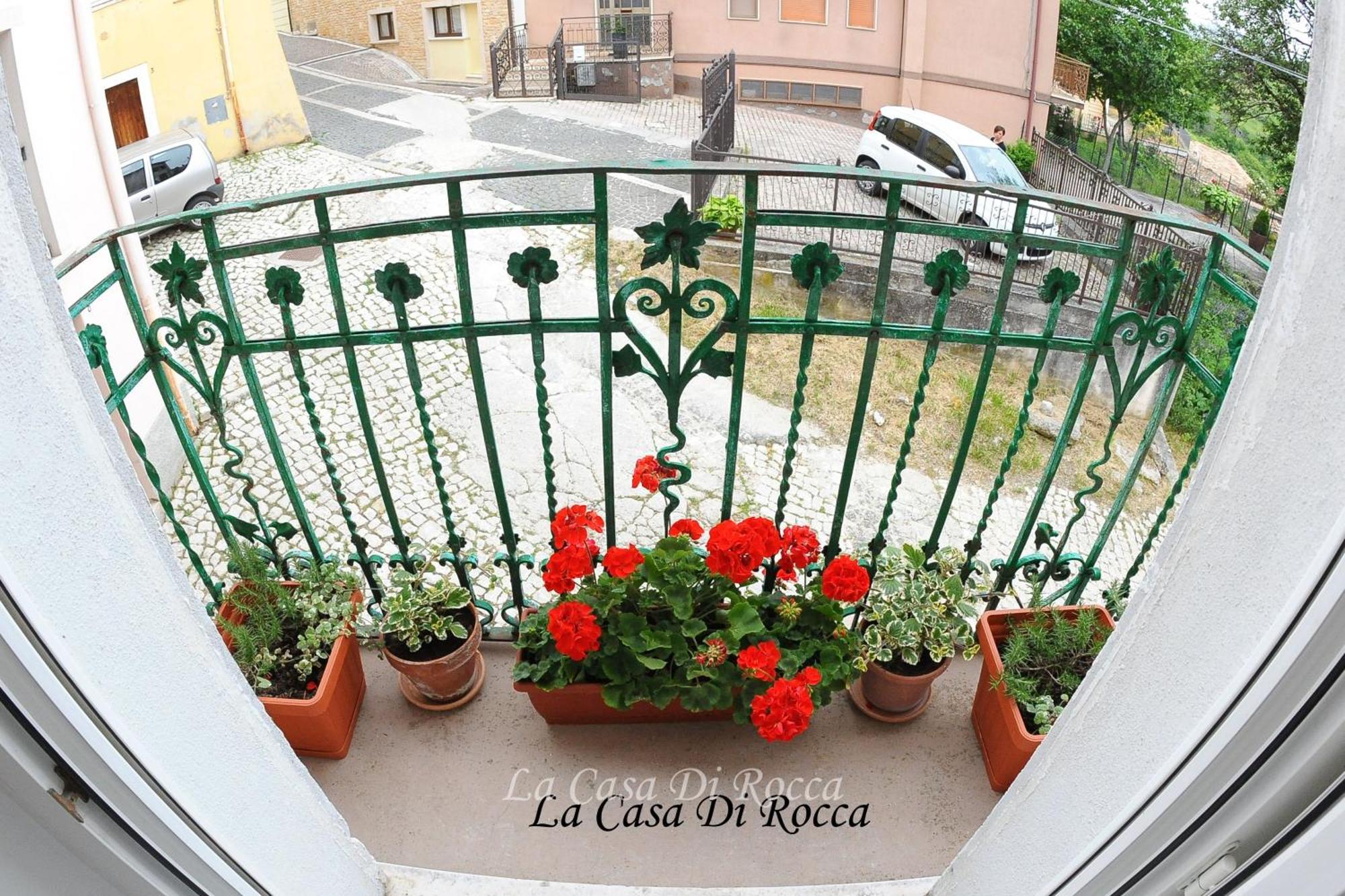 La Casa Di Rocca Apartment Castel Di Sangro Exterior foto